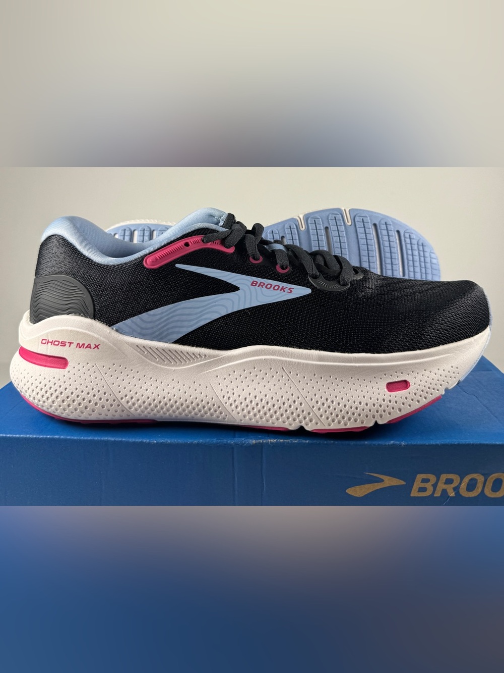 Brooks Ghost Max Women’s 8.5B Running Shoes Ebony Open Air Pink